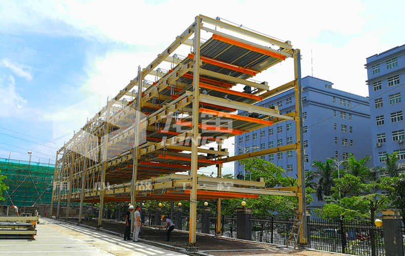 图1.1  建造立体车库有效节省土地车辆停放用地.jpg